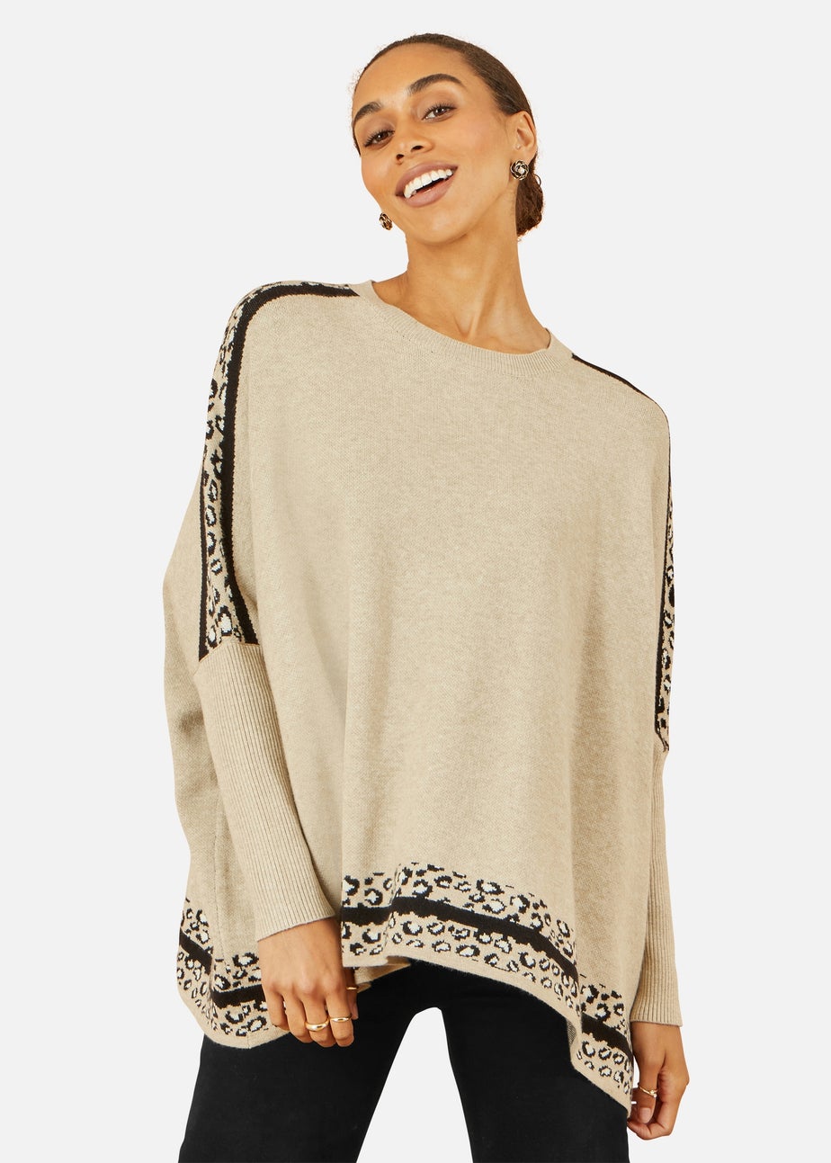 Yumi Oatmeal Leopard Pring Border Relaxed Fit Jumper