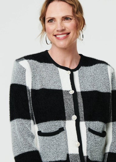 Izabel London Black & White Checkered Long Sleeve Cropped Cardigan