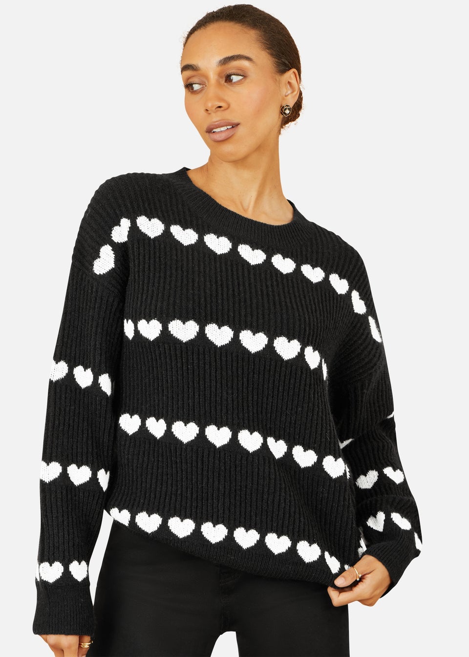 Yumi Black Knitted Jumped With Heart Stripes