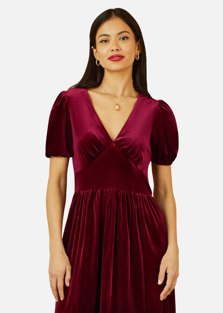 Yumi Burgundy Velvet Midi Dress