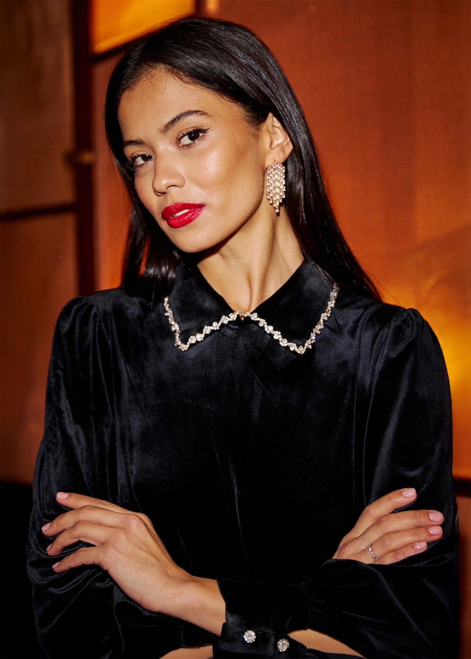 Yumi Black Long Sleeve Velvet Tunic With Diamante Collar