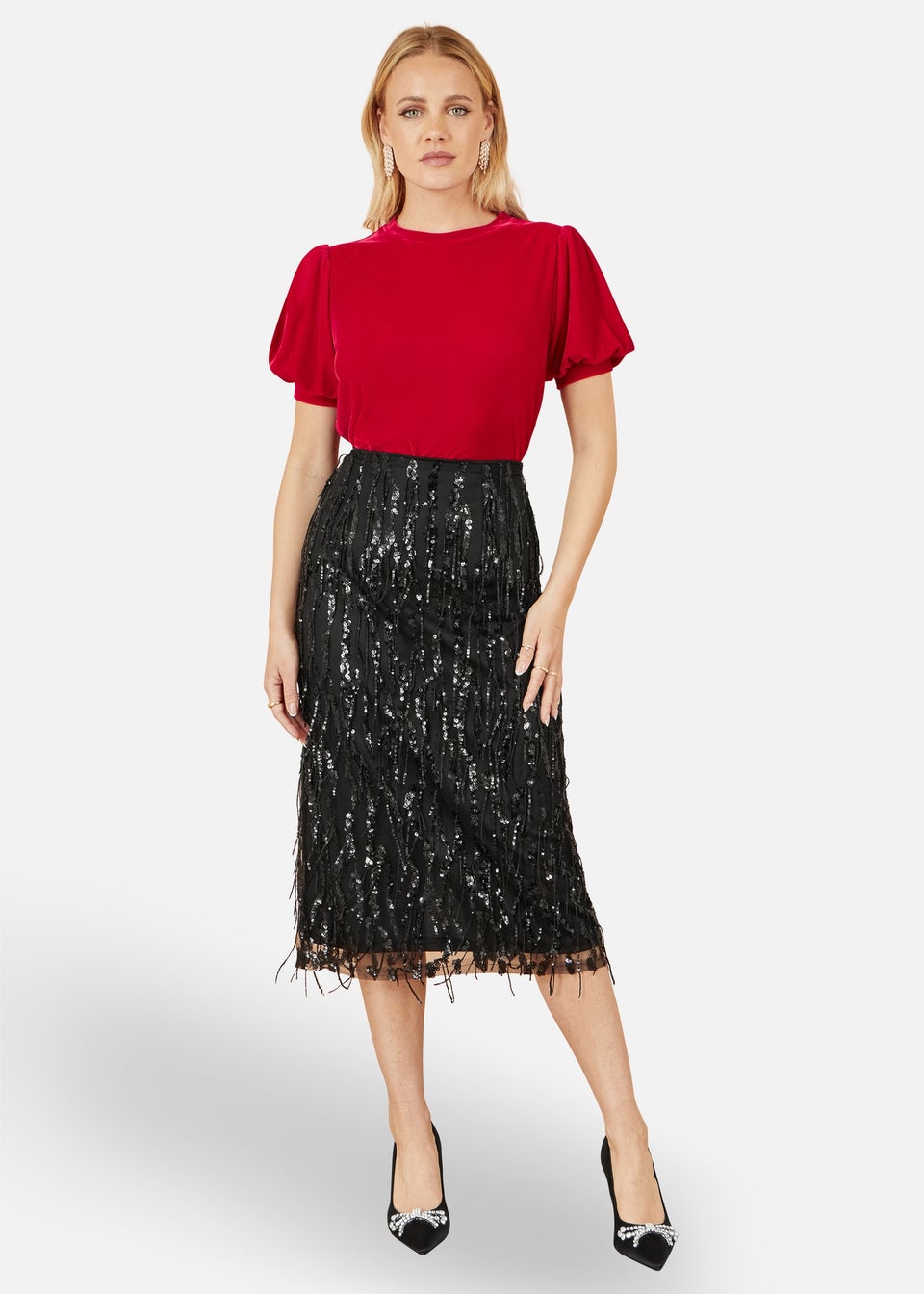 Yumi Red Velvet Puff Sleeve Top