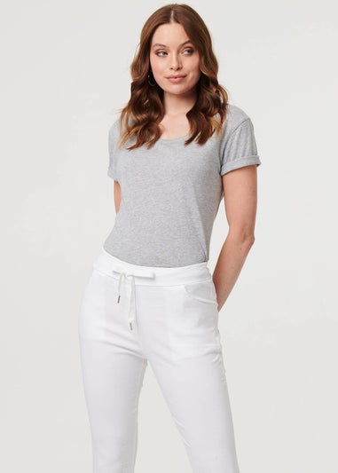 Izabel London White Diamante Detail Slim Cropped Trousers