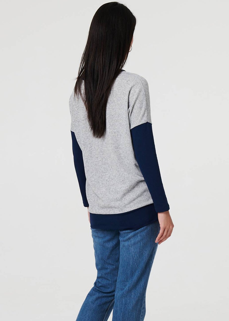 Izabel London Navy Geo Print Long Sleeve Drop Shoulder Top