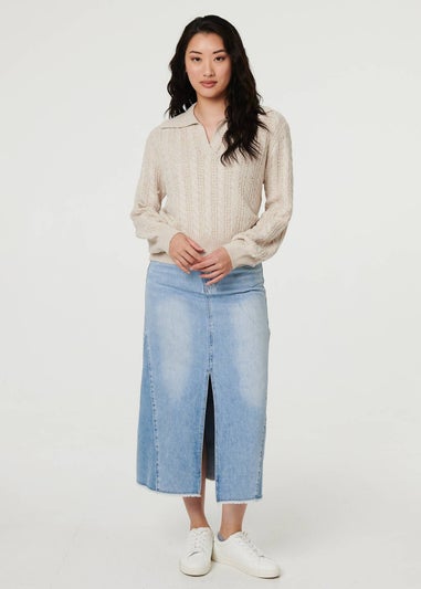 Izabel London Cream Textured Wide Collar V-Neck Jumper