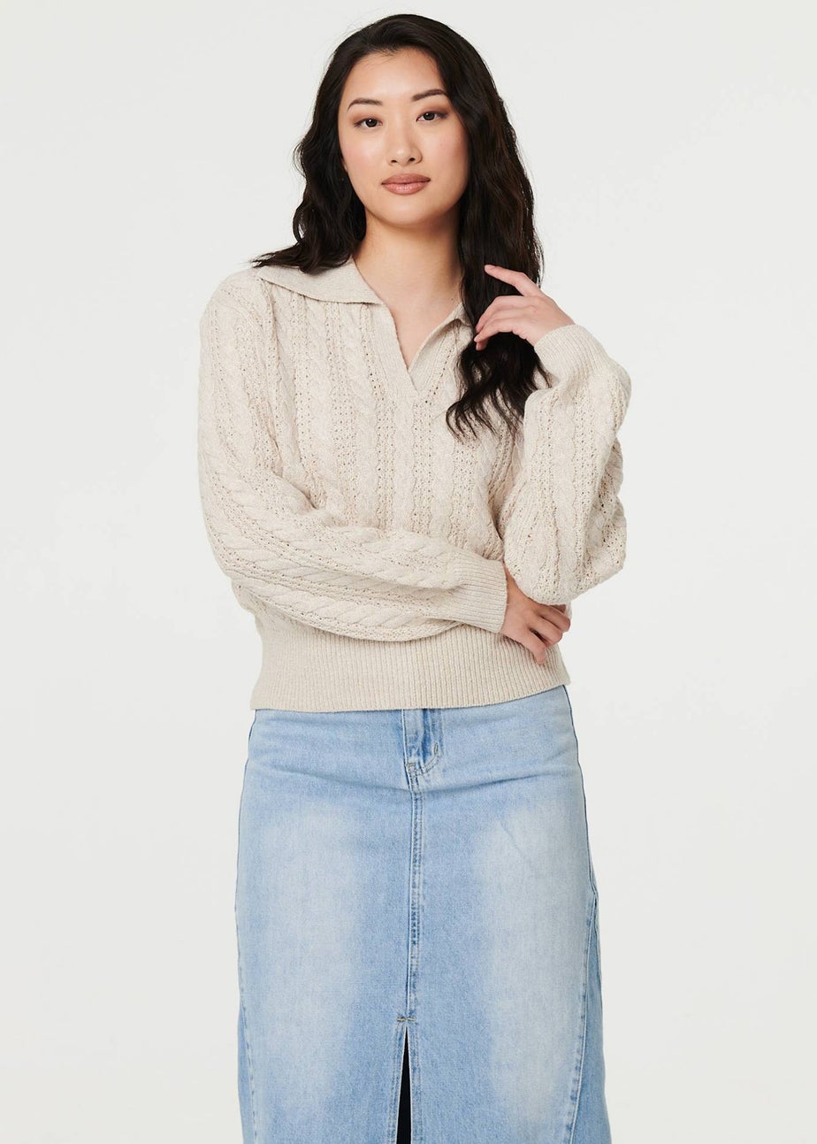 Izabel London Cream Textured Wide Collar V-Neck Jumper