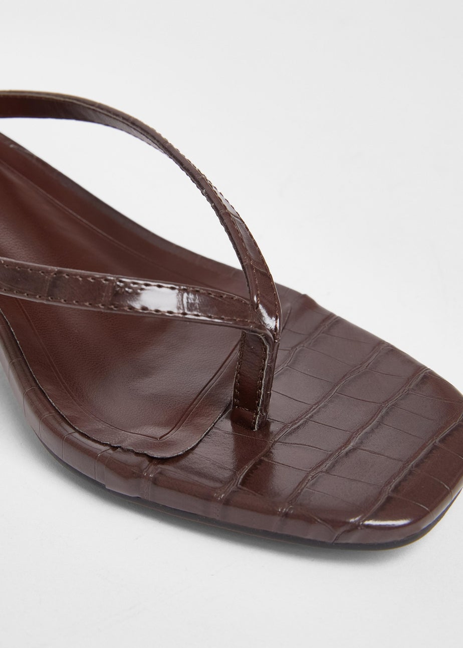 Quiz Brown Croc Toe Post Heels