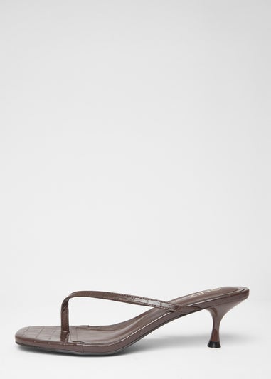Quiz Brown Wide Fit Croc Toe Post Heels