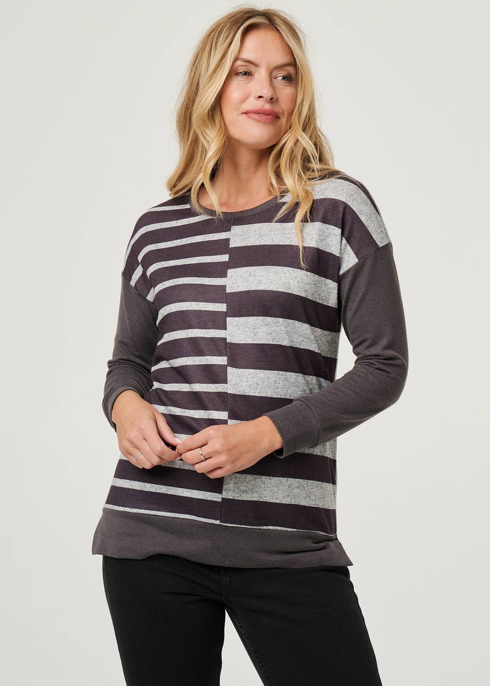 Izabel London Grey Geo Print Drop Shoulder Sweatshirt