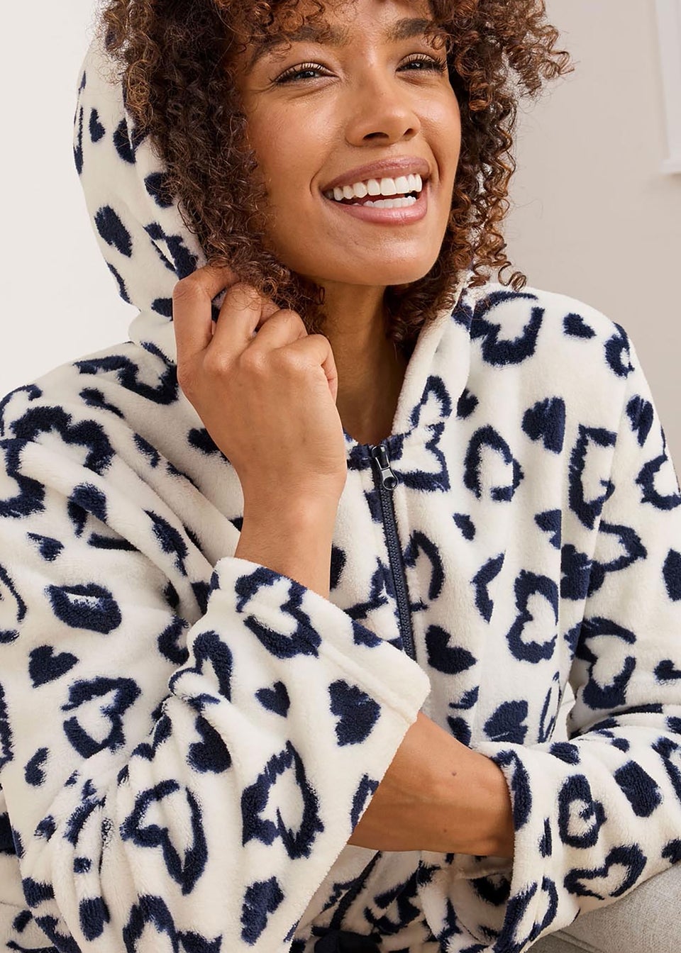 Cotton Traders Warm Cream Fleece Zip Front Dressing Gown