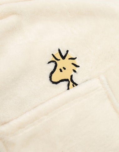 Peanuts Snoopy Adults White Hooded Bathrobe