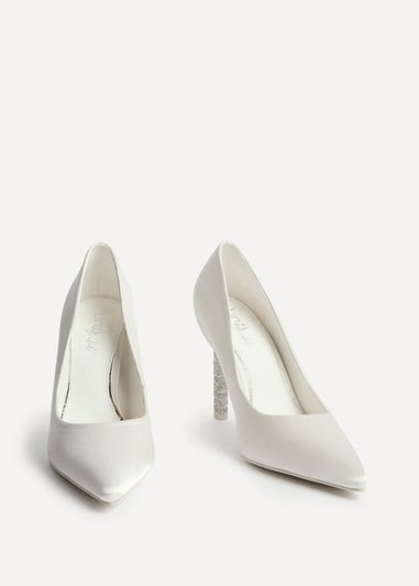 Linzi Adore Bridal Ivory Satin Classic Court