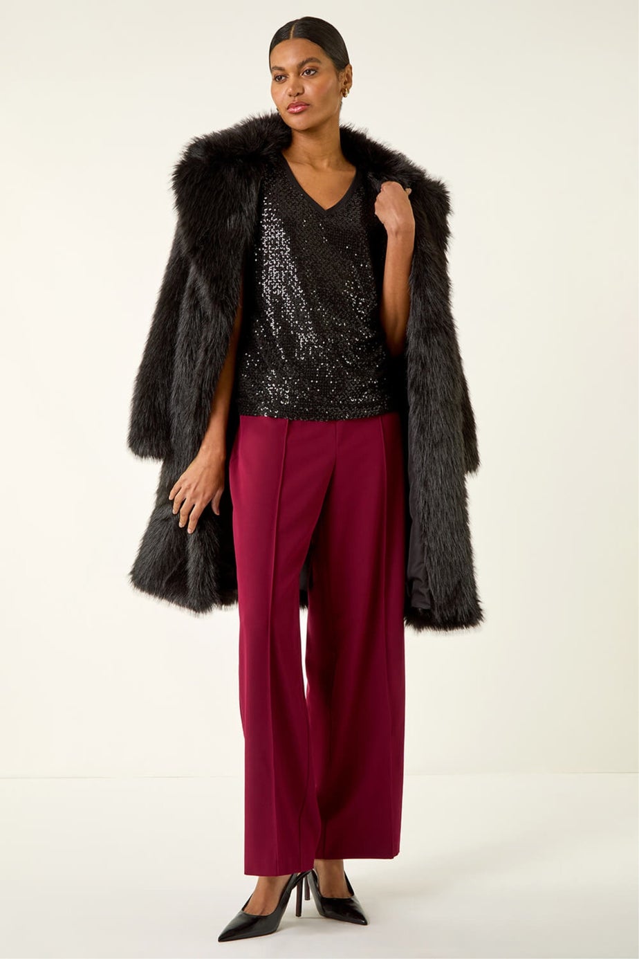 Roman Black Sequin V-Neck Stretch Top