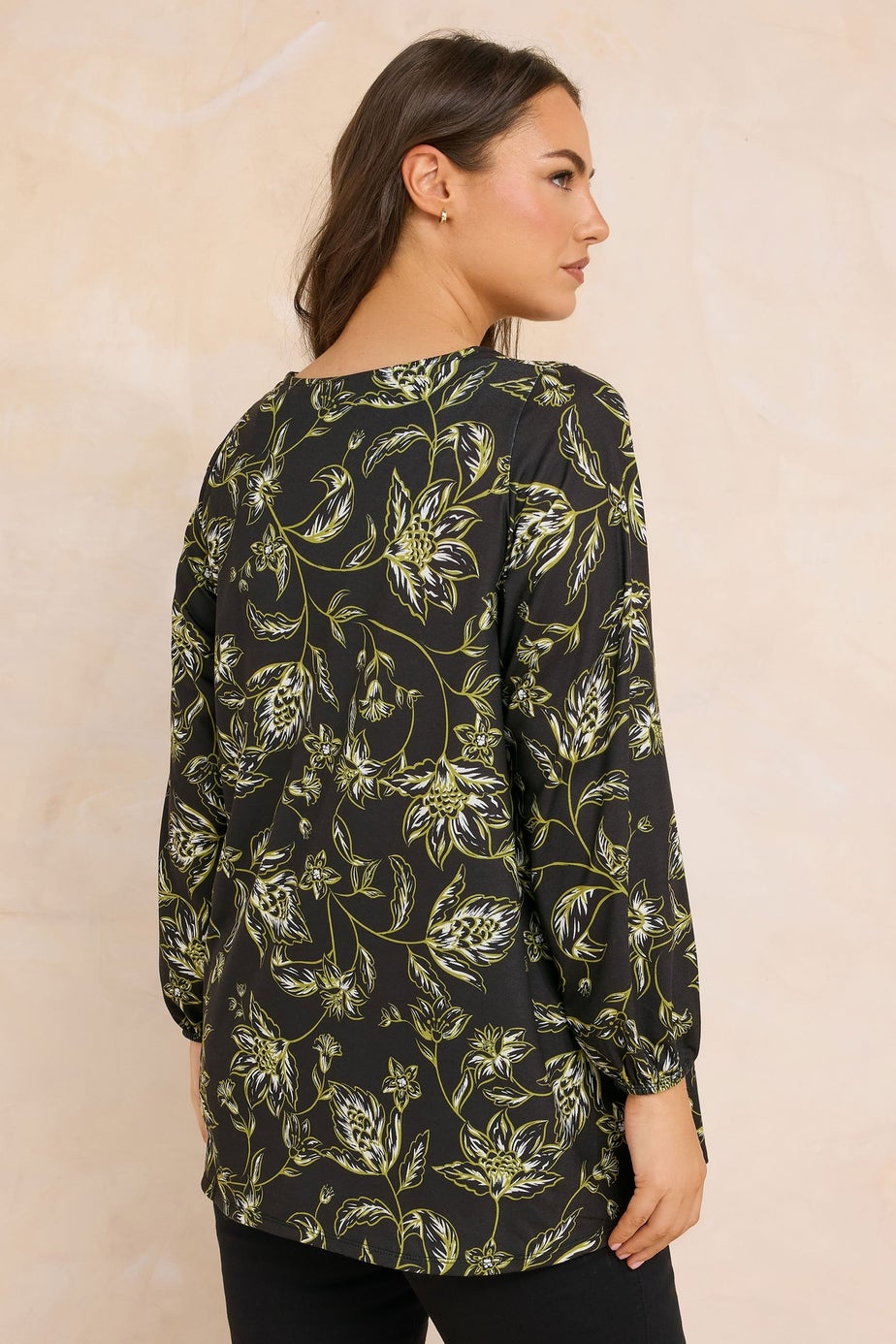 Evans Curve Black Paisley Print Pleat Front Top