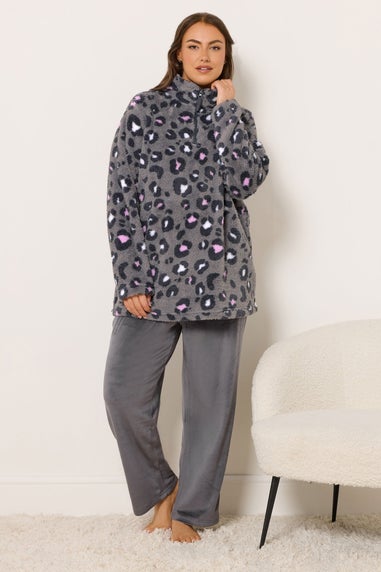 Yours Curve Grey Animal Print Borg Lounge Set