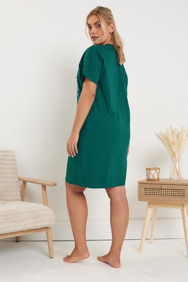 Yours Curve 2 Pack Green 'Lazy Daisy' Slogan Printed Nightdresses