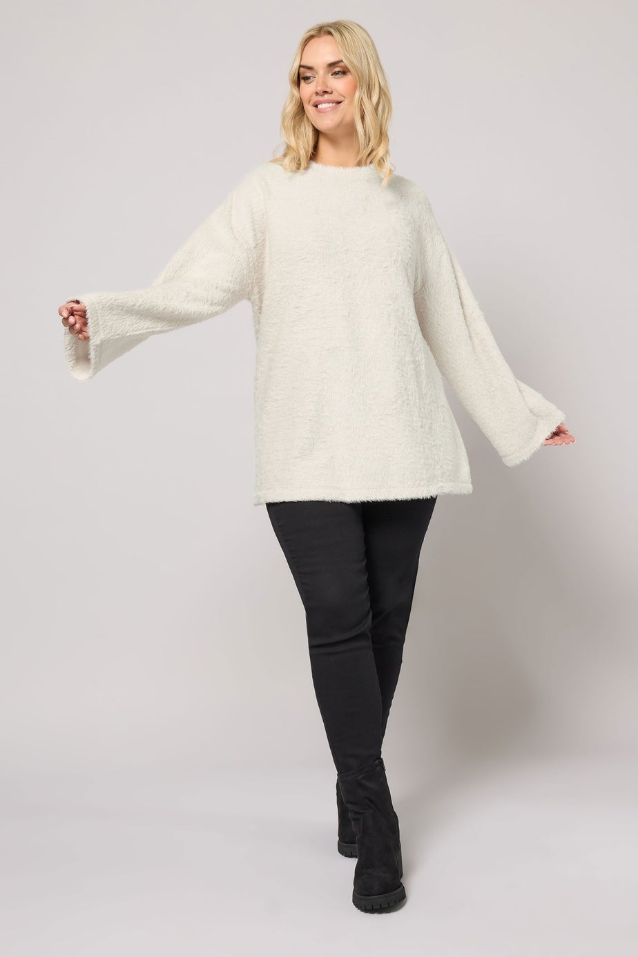 Yours Curve Cream Fluffy Knit Jumper