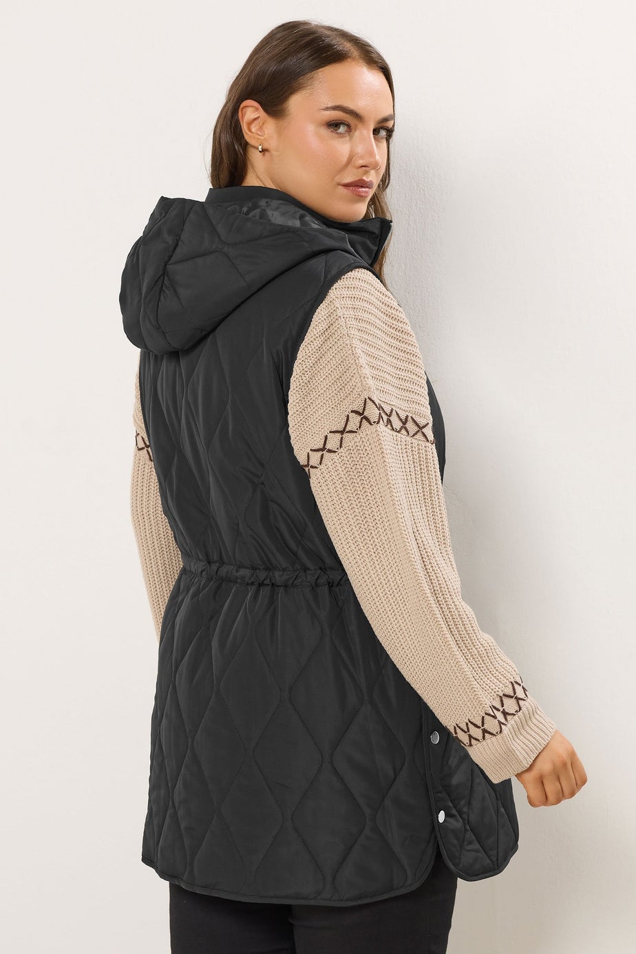 Yours Curve Black Quilted Gilet