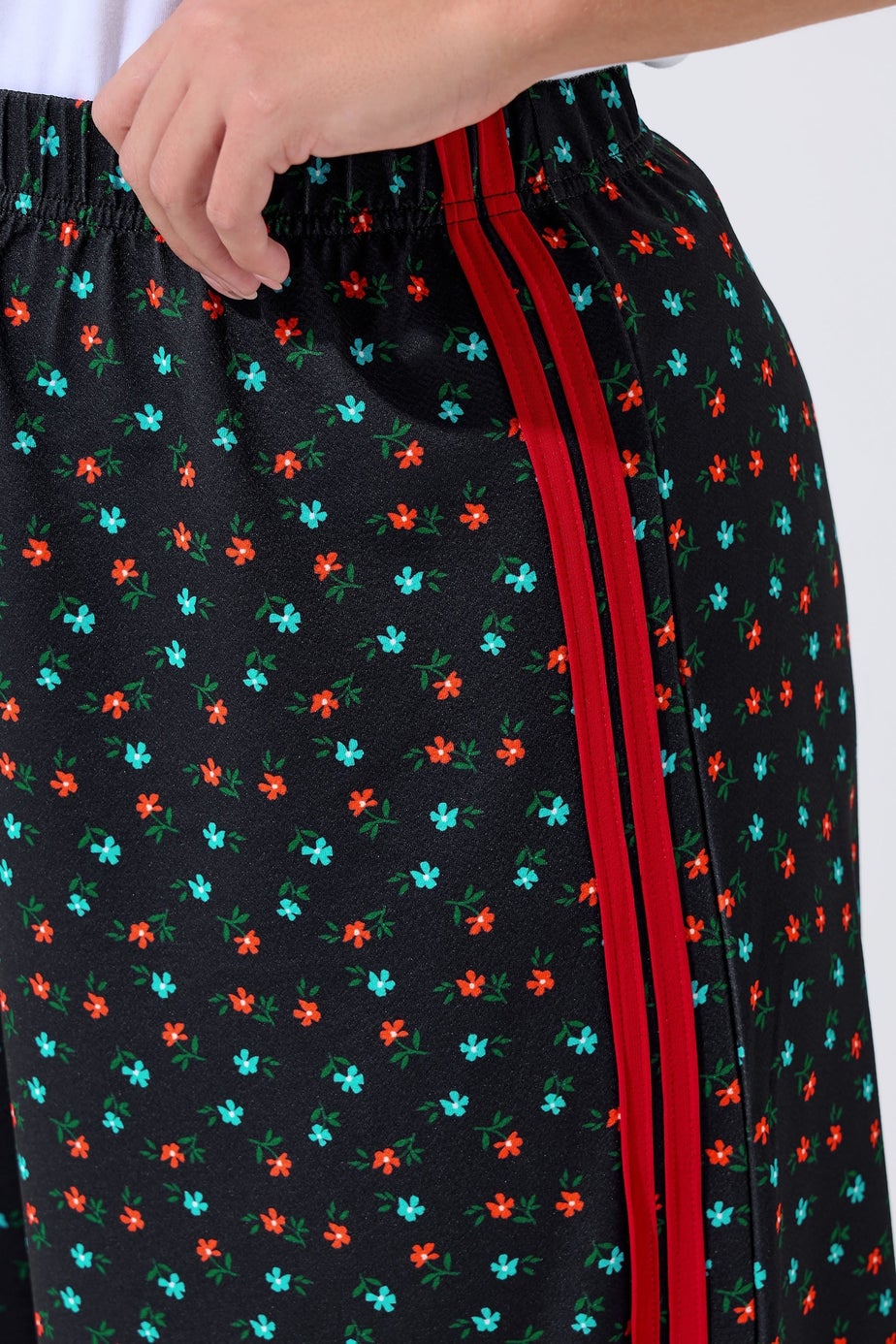 Yours Limited Curve Black Ditsy Side Stripe Wide Leg Trousers