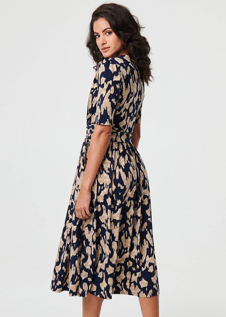 Izabel London Navy Printed Ruched 1/2 Sleeve Midi Dress
