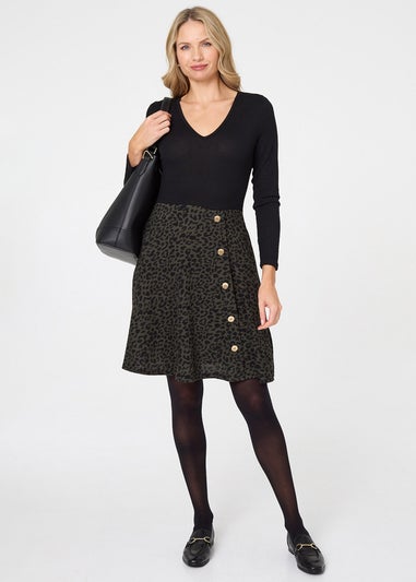 Izabel London Black Animal Print V-Neck Short Skater Dress