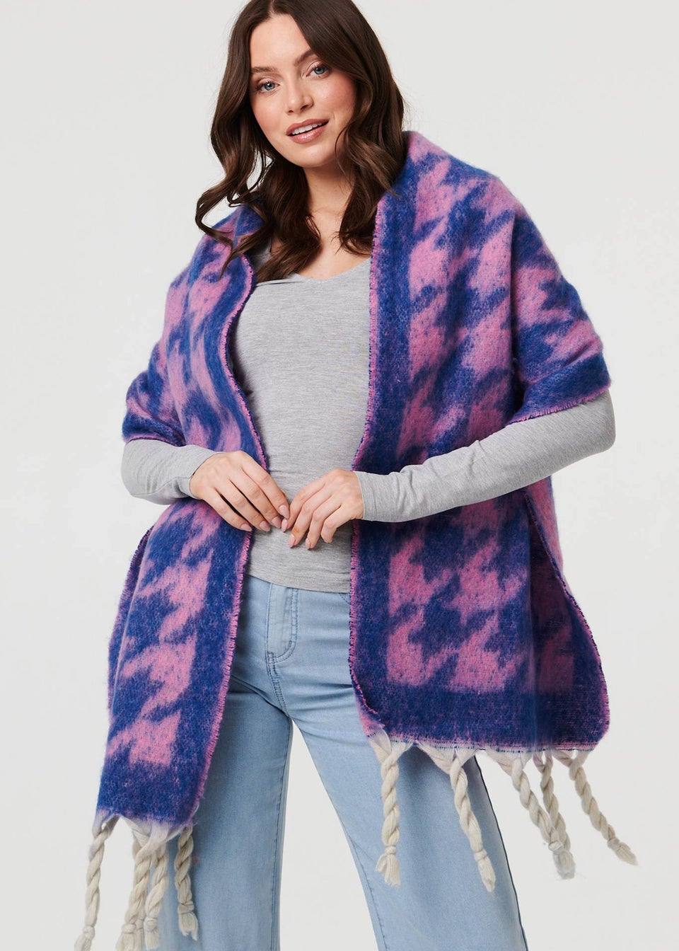 Izabel London Blue Houndstooth Print Oversize Fringed Scarf