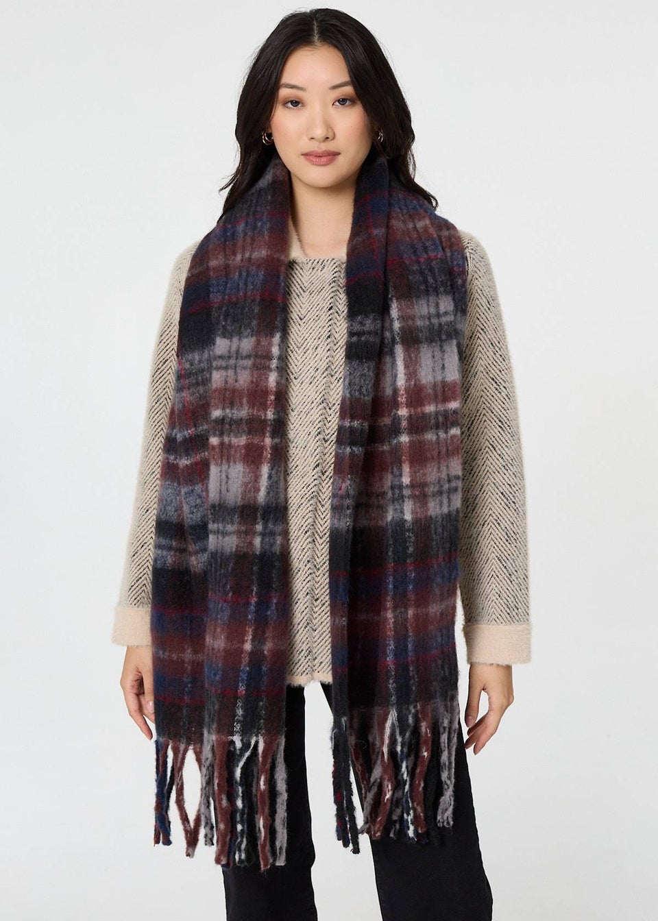 Izabel London Grey Tartan Print Oversized Fringed Scarf