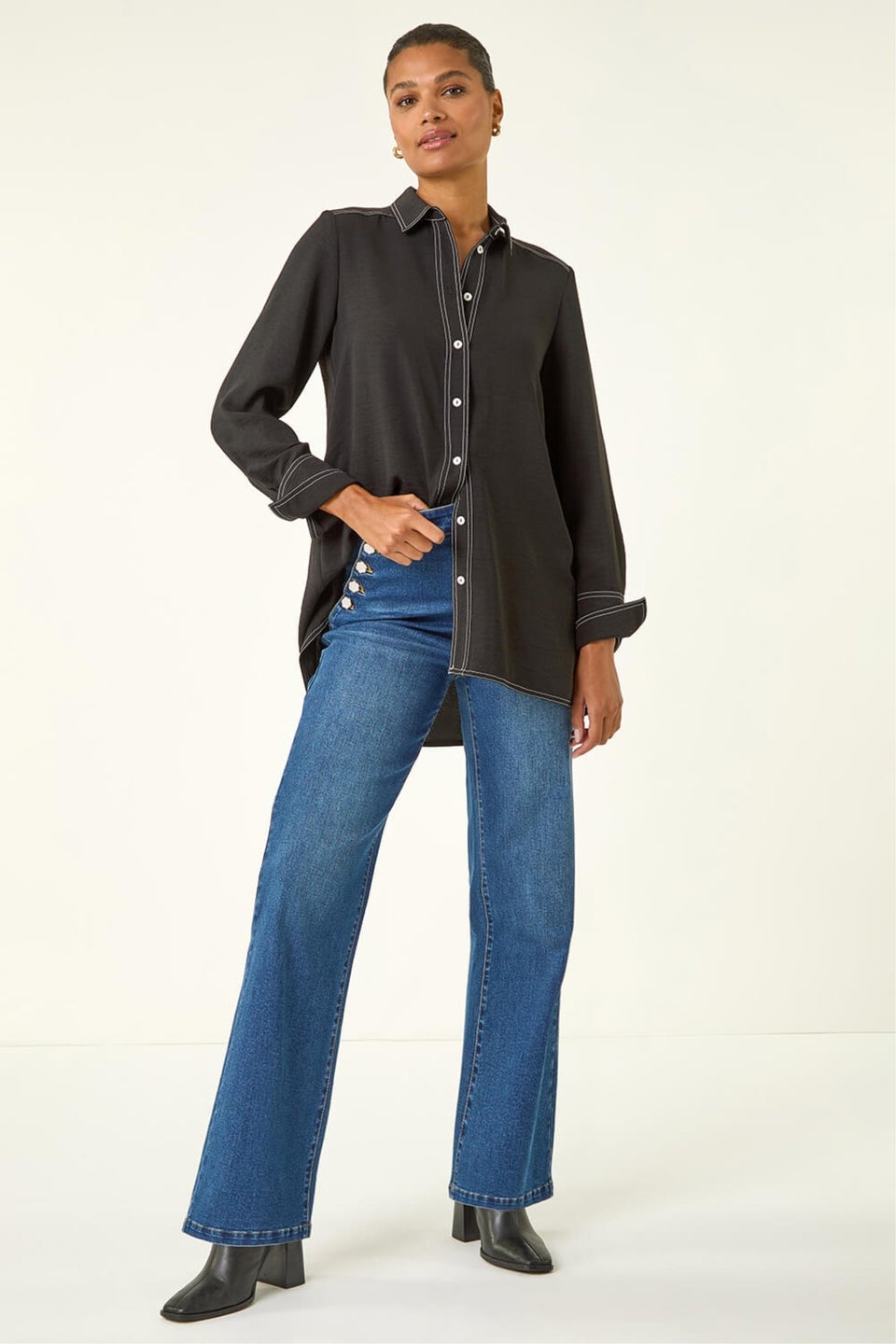 Roman Blue Buttoned Pocket Jeans