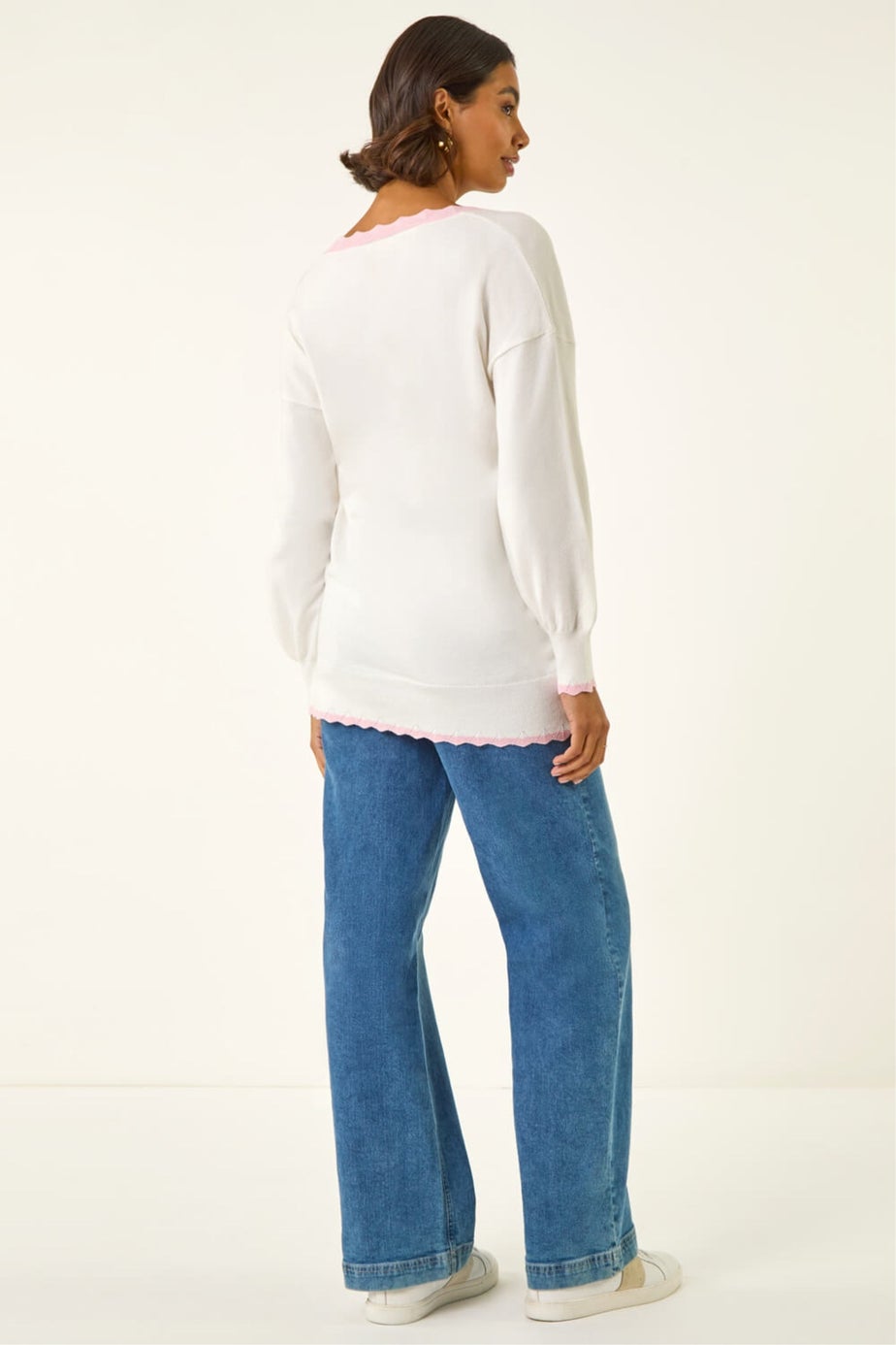 Roman Ivory V-Neck Scalloped Boyfriend Jumper
