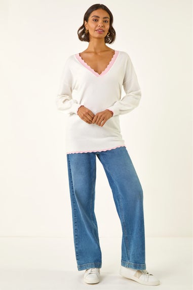 Roman Ivory V-Neck Scalloped Boyfriend Jumper