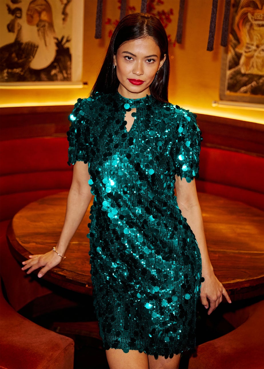 Yumi Green Big Sequin Tunic With Keyhole Neckline