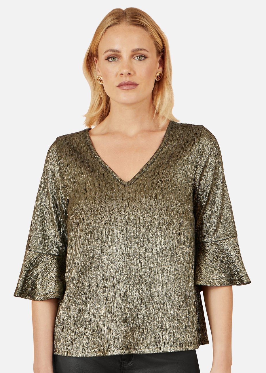 Yumi Gold Stretch Top With Fluted Sleeves