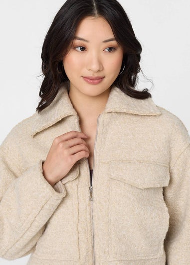 Izabel London Beige Collared Pocket Front Cropped Jacket