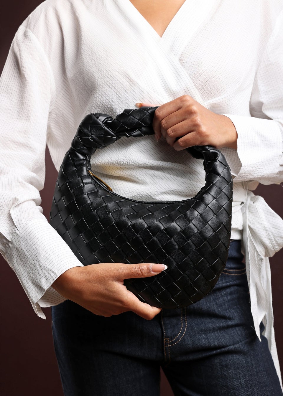 Where's That From Womens Aura Classic Woven Hobo Bag In Black