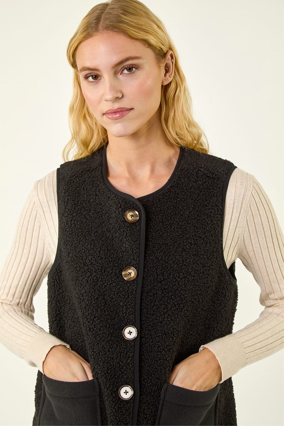 Roman Black Fleece Pocket Gilet