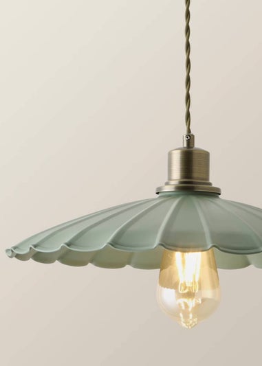 ValueLights Adjustable Ceiling Light Fitting with Green Scallop Shade