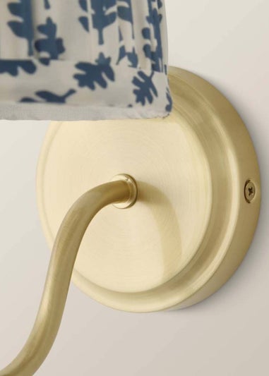 ValueLights Binky Rechargeable Gold Wall Light Floral Pleated Lampshade