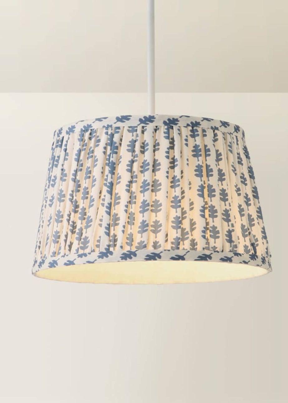 ValueLights Grange Small Easy Fit Blue Floral Pleated Lampshade