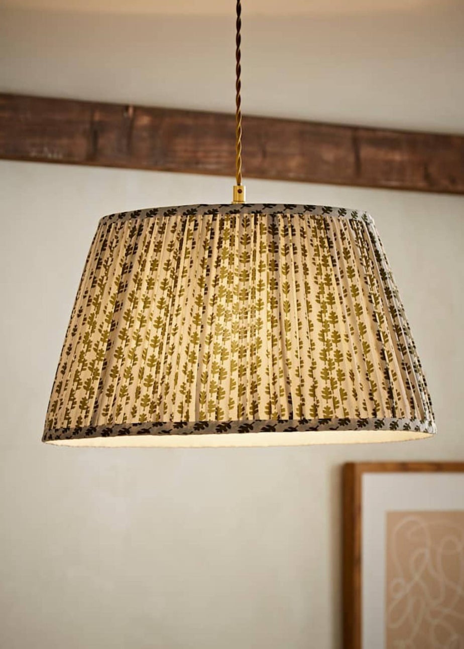 ValueLights Grange Large Easy Fit Green Floral Pleated Lampshade