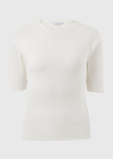 Cream Neck Trim Fitted T-Shirt