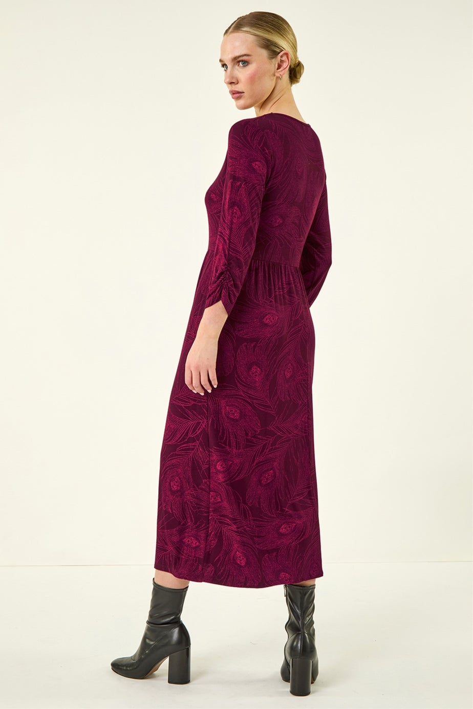 Roman Magenta Petite Feather Print Stretch Midi Dress