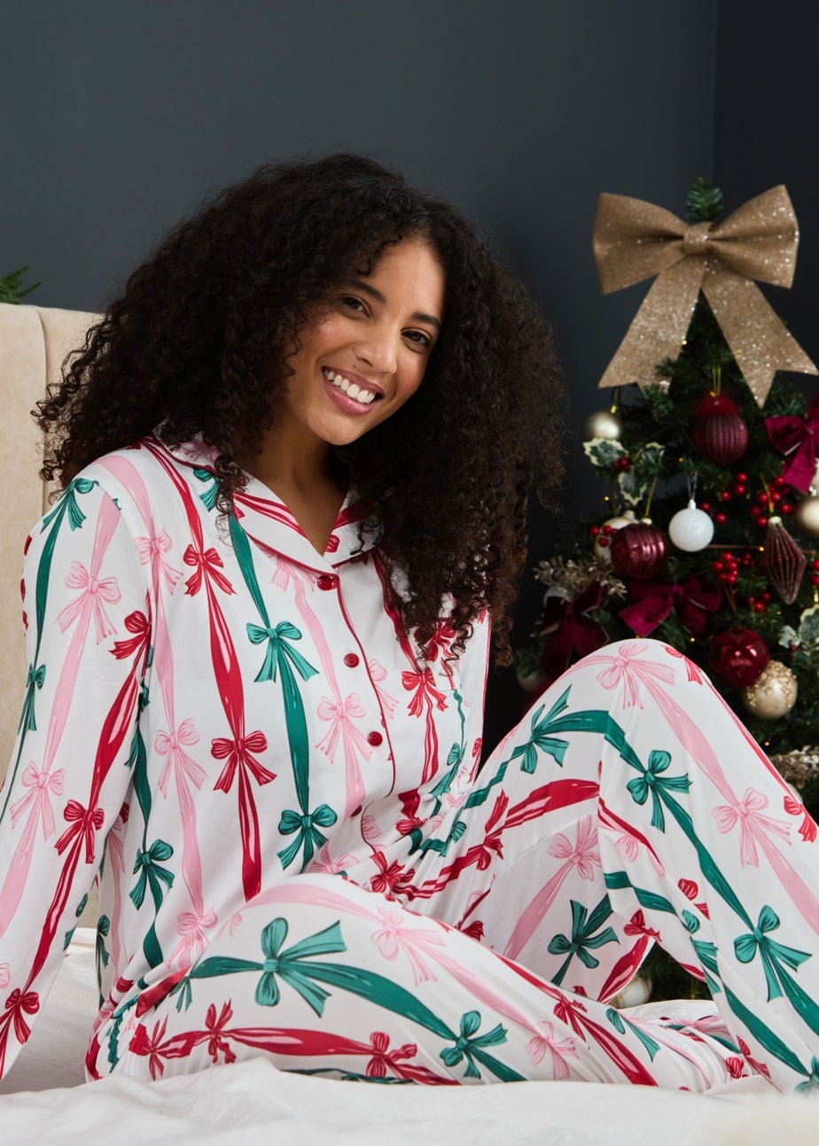 My Christmas Pyjamas White Sugar Plum Two-Piece Long Matching Pyjama Set