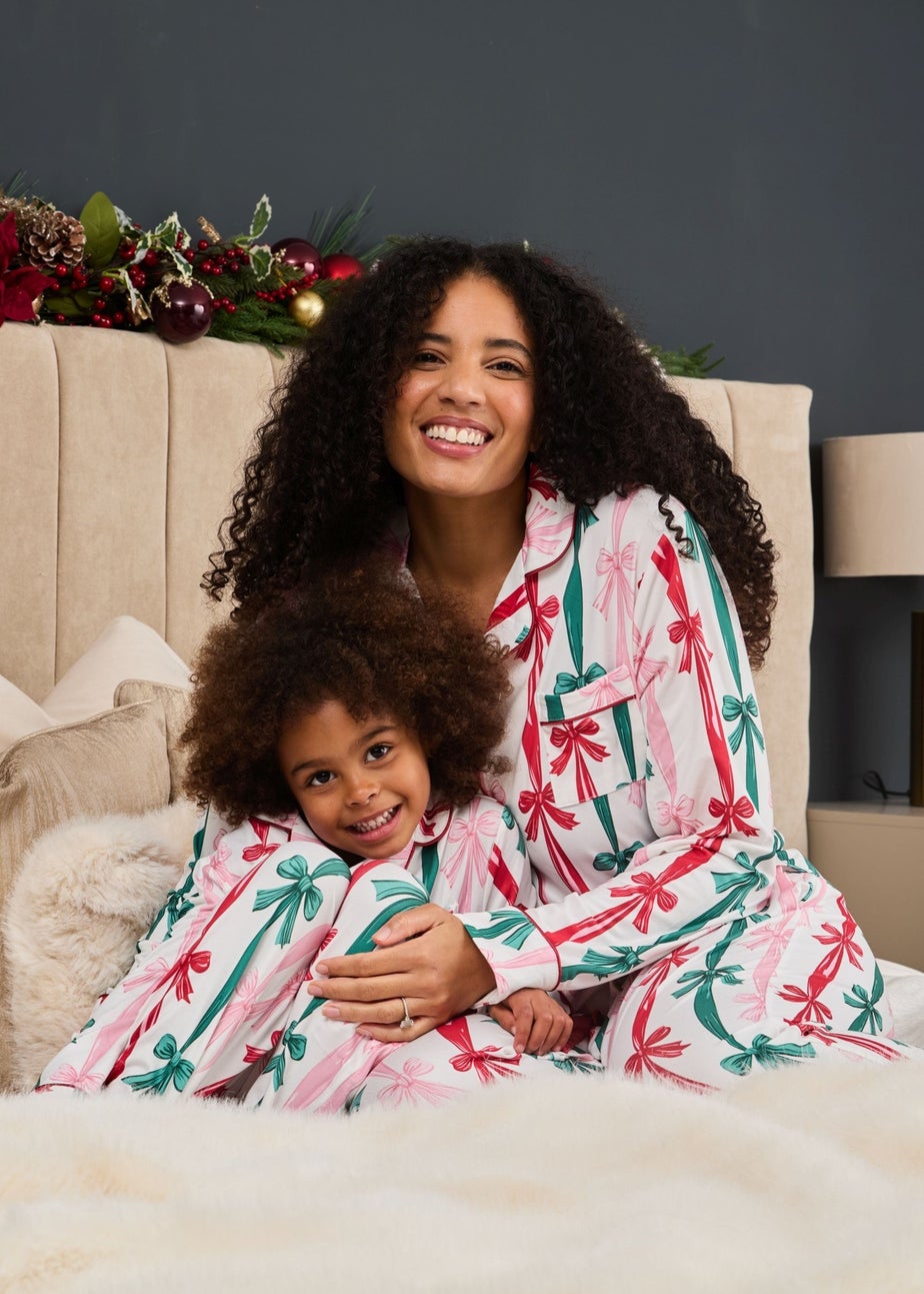My Christmas Pyjamas White Sugar Plum Two-Piece Long Matching Pyjama Set