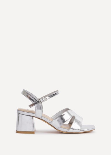 Linzi Empire Wide Fit Silver Faux Leather Link Detail Block Heels