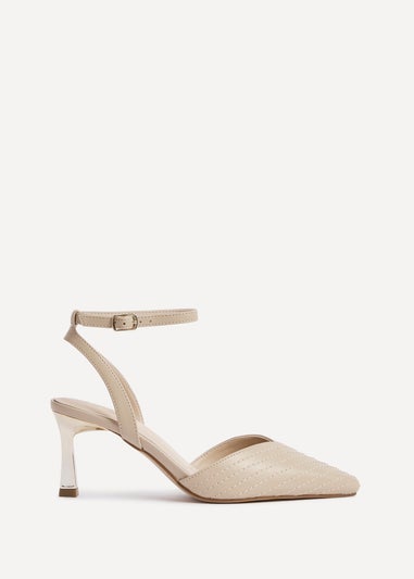 Linzi Siren Nude Faux Leather Quilted Court Heel