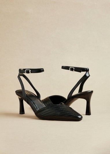 Linzi Siren Black Faux Leather Quilted Court Heel