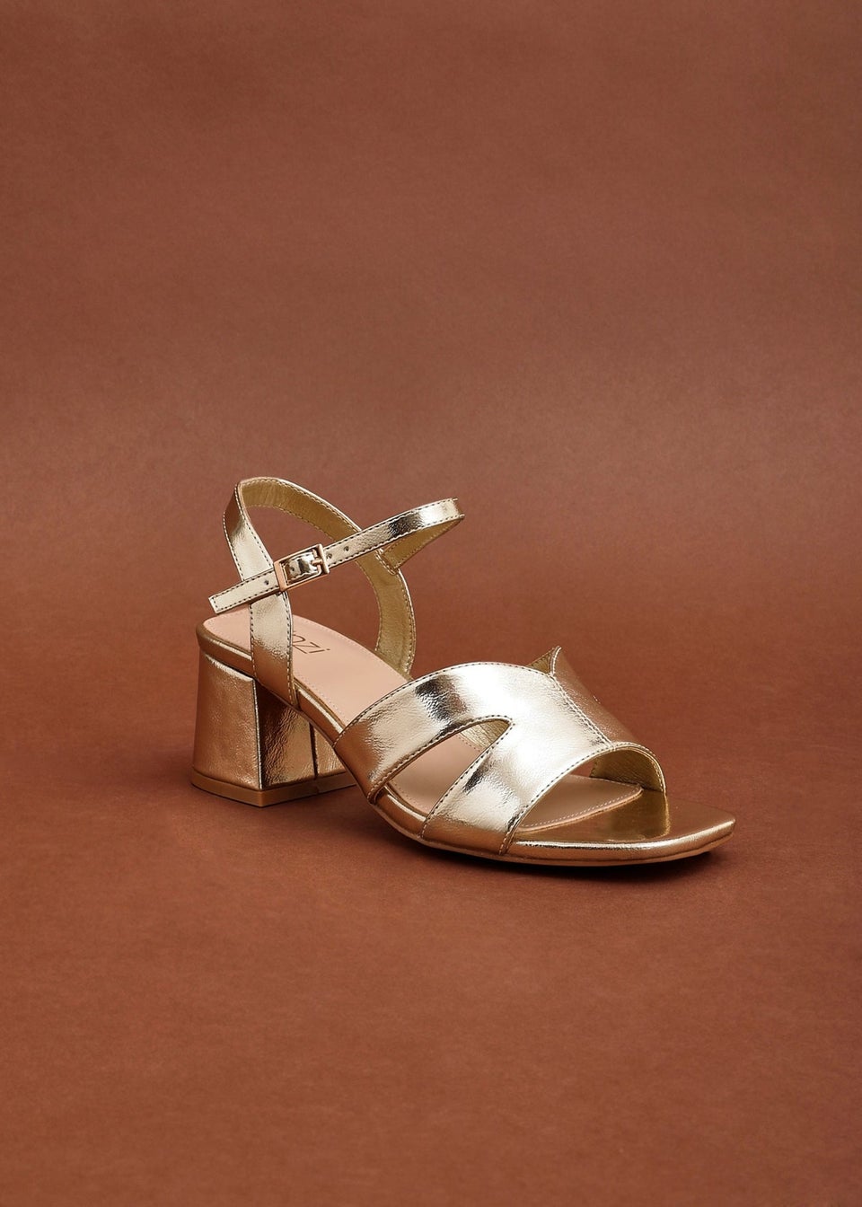 Linzi Empire Wide Fit Gold Faux Leather Link Detail Block Heels