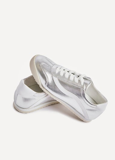 Linzi Flash Silver Retro Style Trainers