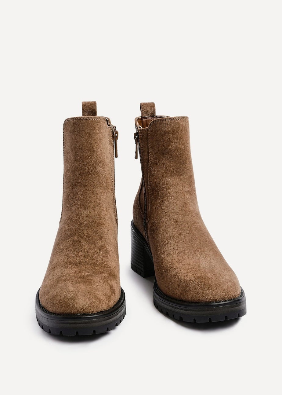 Linzi Path Sand Faux Suede Chelsea Boot