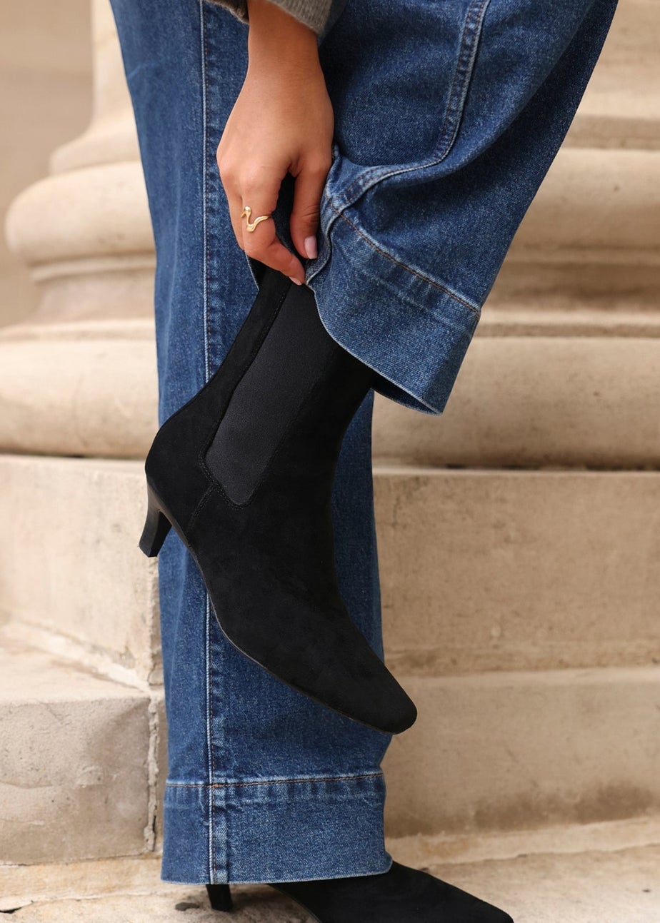 Linzi Ritual Black Faux Suede Kitten Heel Chelsea Boot
